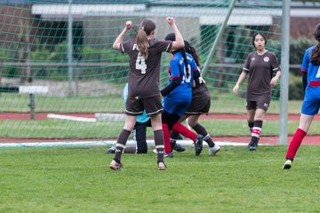 Bild 224 - wCJ VfL Pinneberg3 - St.Pauli : Ergebnis: 2:1